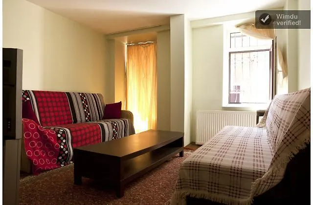 Red House Apartment Istanbul